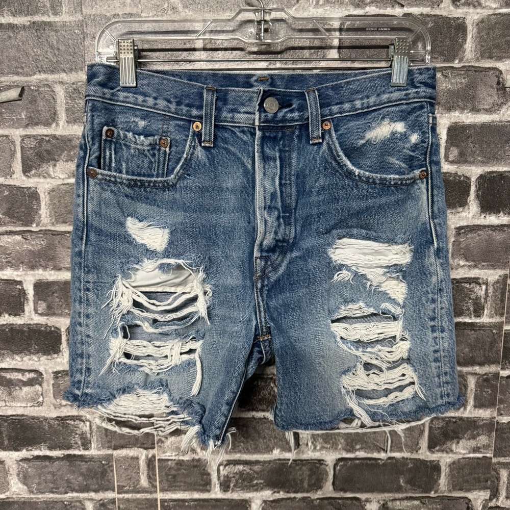 Levi’s jean denim Bermuda shorts destroyed cut off hem